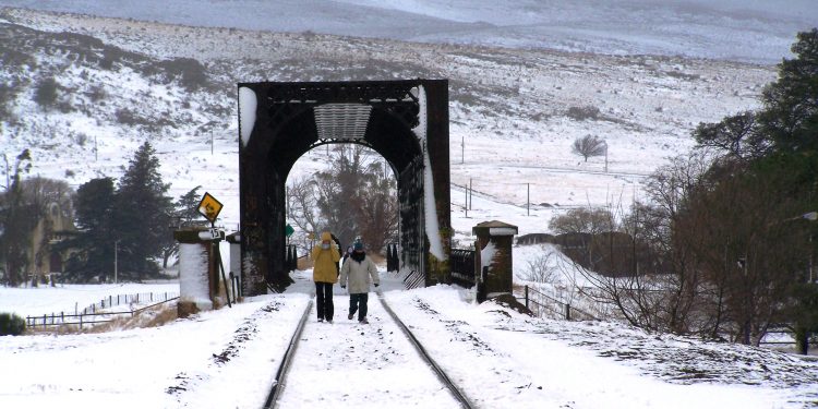 Alertan que gran tormenta invernal golpeará Argentina en las próximas horas
