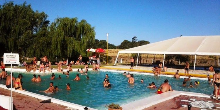 El HCD aprobó nuevas tarifas en piletas y camping municipales.