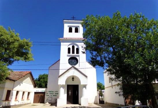 Vandalismo en la Iglesia de Saldungaray.