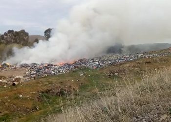 Hubo incendio en el Basural de Sierra de la Ventana. (Con video)