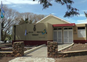 Volvieron las clases presenciales a 17 escuelas del distrito