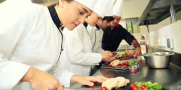 Oportunidad laboral: Se necesita personal de cocina