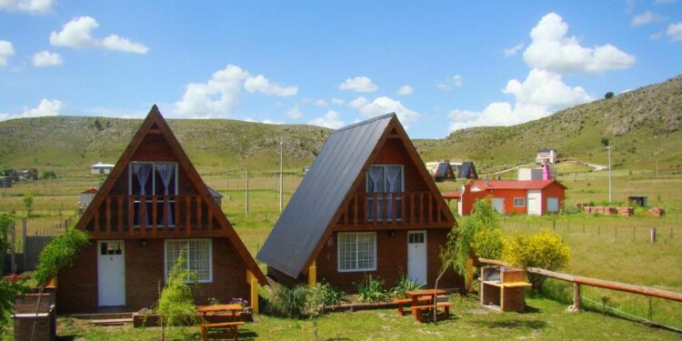 Provincia eximirá del Impuesto Inmobiliario a más de 7.500 hoteles, hospedajes, campings y alojamientos bonaerenses