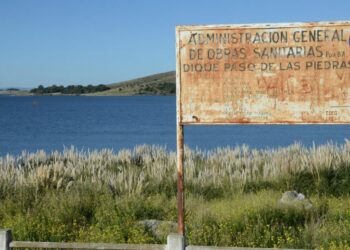 Robaron a mano armada a un pescador en el dique Paso de las Piedras.
