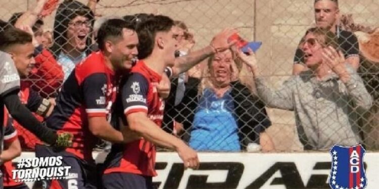 De Tornquist a Italia: «Venía buscando esto hace mucho, tuve una oportunidad para irme a México pero no pude viajar por la pandemia».