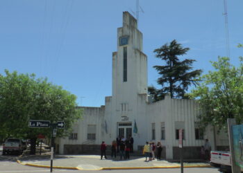 “Estamos pensando en restaurar la delegación municipal de Saldungaray”