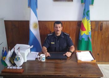 “El trabajo mancomunado con el resto de la comarca permitió rápidamente dar con el ladrón del supermercado” – Con video del momento del hurto.