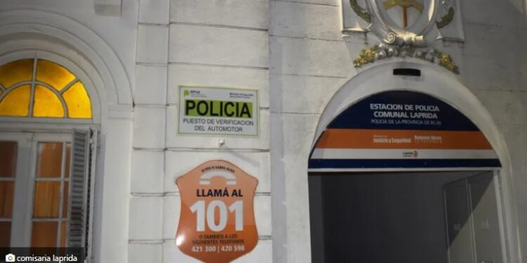 Investigan la muerte de una joven en una comisaría de Laprida