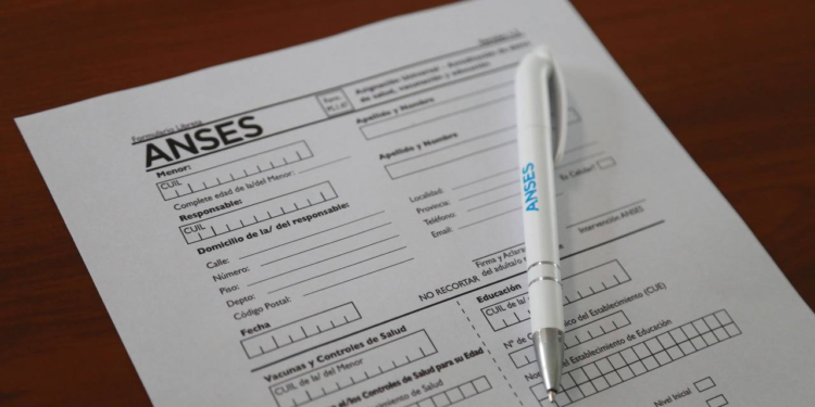 Presentación de la libreta AUH