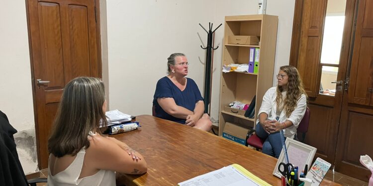 Municipios por la igualdad: Silvia Zaballa visitó Tornquist para coordinar acciones.