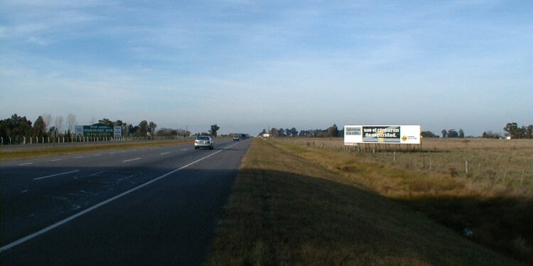 Tips para moverse seguro en la ruta