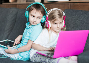 Recomiendan pautar el tiempo de pantallas para evitar usos excesivos de tecnología en las infancias