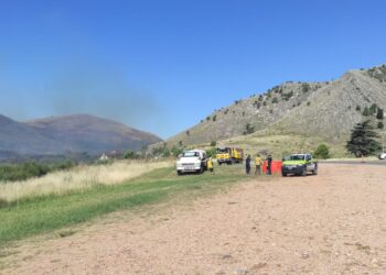 Incendio controlado: ruta 76 transitable y despejada