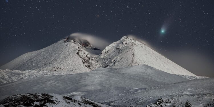 “El cometa verde podrá verse con binoculares”