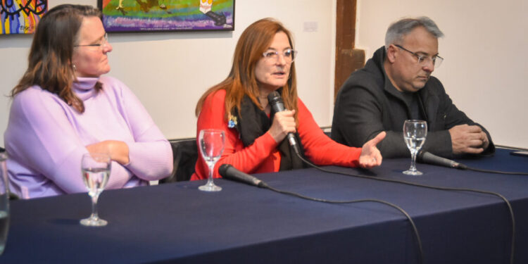 Crean programa Ateneos de Casos Críticos y Alto Riesgo para atender violencia de género