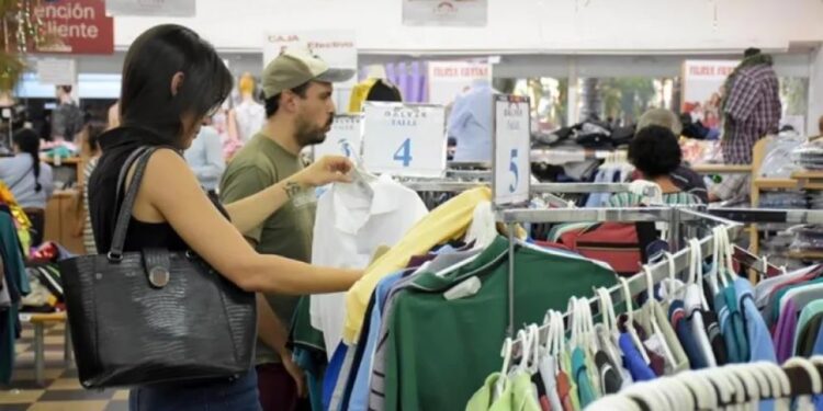 Las ventas minoristas pyme cayeron 0,3% anual en enero