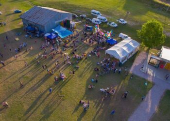 Convocatoria a artesanos y manualistas para la Feria de Semana Santa