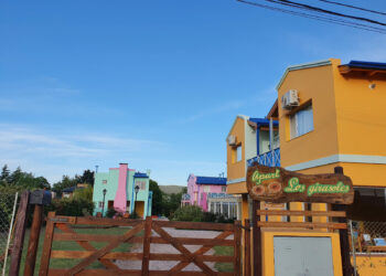 Apart Los Girasoles busca mucama