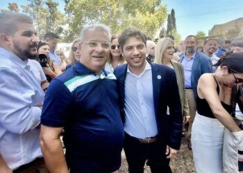 Sergio Bordoni participó del encuentro junto a Axel Kicillof donde se entregaron 199 ambulancias en la provincia.