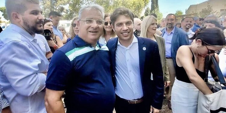 Sergio Bordoni participó del encuentro junto a Axel Kicillof donde se entregaron 199 ambulancias en la provincia.