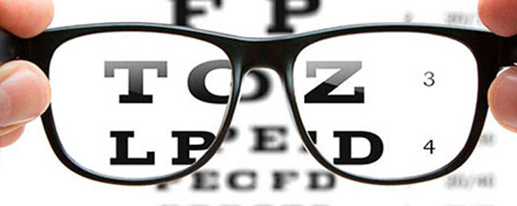 Crece la miopía en estudiantes universitarios.