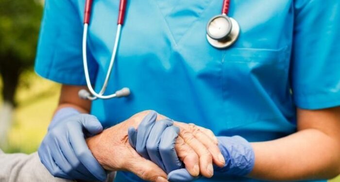 Promulgan ley que jerarquiza e incluye a trabajadores en la Carrera Profesional Hospitalaria