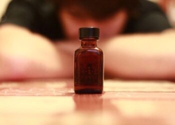 Secuestran 125 frascos de «popper» y detienen a una persona en el aeropuerto de Ezeiza