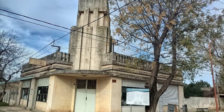 Se instaló nueva señalización turística en Saldungaray