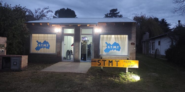 El Sindicato de Empleados Municipales de Tornquist inauguró su filial en Sierra de la Ventana.