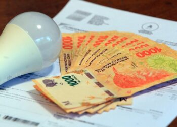 Rigen las nuevas tarifas de luz con aumentos de 36% para el nivel 3 y de 24% para el 1
