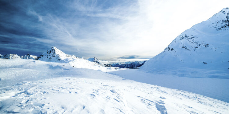 Alertas por lluvias, nevadas y vientos intensos para zona cordillerana y por tormentas en Misiones