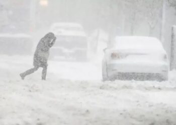 Alertas amarillas por vientos en el centro y la Patagonia y por nevadas en Neuquén y Santa Cruz