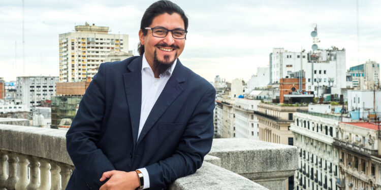 “El voto a Milei trasciende la sectorización y rompe con el tradicionalismo”