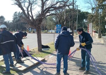 Coopersive realiza trabajos de cruces subterráneos en Av, Roca y Av. del Libertador.