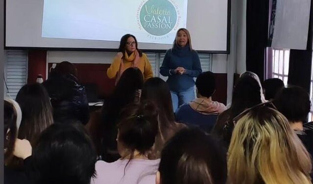 Hubo una jornada sobre los derechos en el cuidado y la atención de personas mayores en residencias