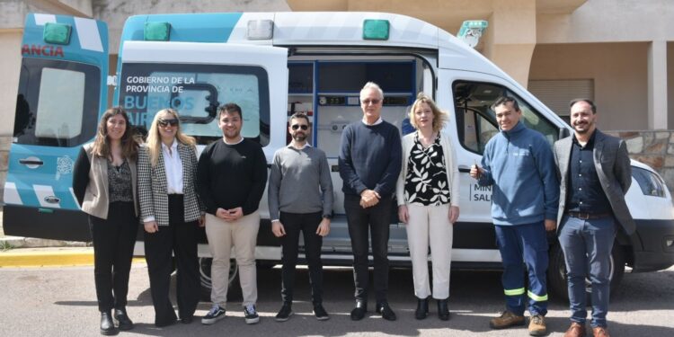 El municipio recibió una ambulancia para el Hospital Menor de Sierra de la Ventana y equipamiento de salud