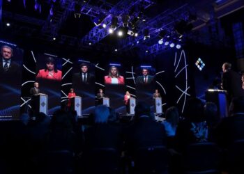 Cruces, chicanas y pocas sorpresas en el segundo debate presidencial