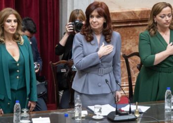La Asamblea Legislativa proclamó las fórmulas de Massa y Milei para el balotaje