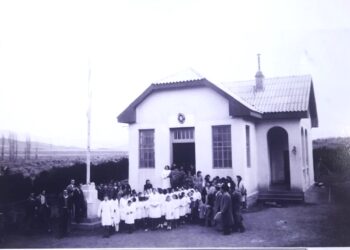 Lorena Rueda: “Mucha gente de la localidad está trabajando para el centenario de la Escuela”