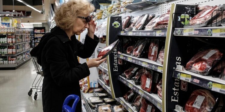 En octubre, la inflación fue del 8,3%