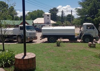 Crisis de agua en Villa: “entre mañana y el viernes estará normalizado el servicio”