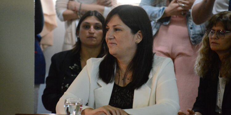 El peronismo se quedó con todos los cargos y la nueva presidente del HCD es Carmen Soverchia