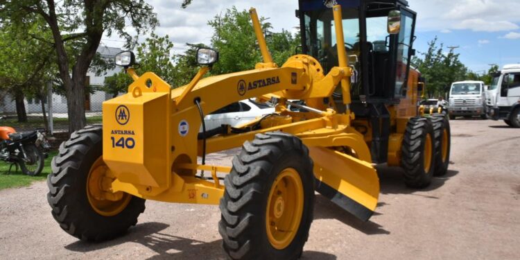 El municipio adquirió una motoniveladora 0km