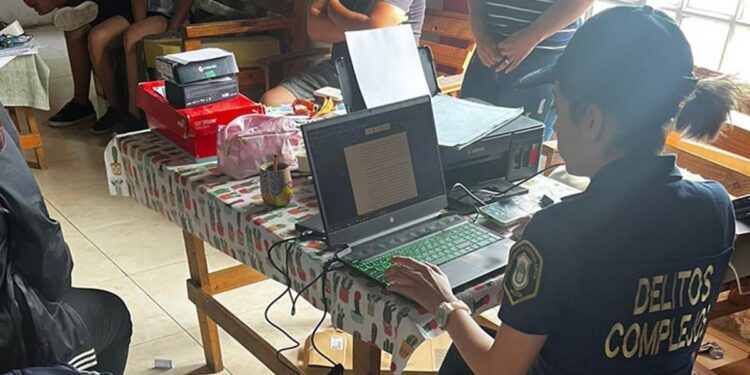 Más de 100 allanamientos y siete detenidos por abuso sexual infantil y grooming