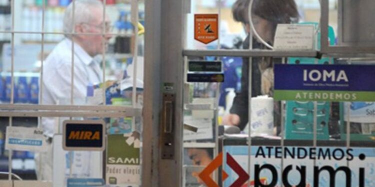 Pedido de audiencia “urgente” de las farmacias a las nuevas autoridades del PAMI