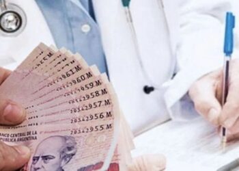 Tras el DNU 70/2023, prepagas anuncian aumentos a sus afiliados del orden del 40% para enero