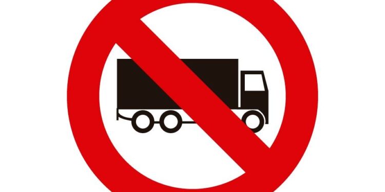 Restricciones al tránsito pesado en la ciudad