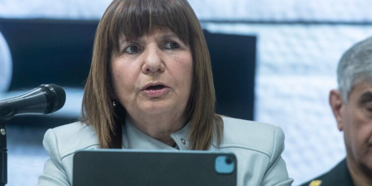 Bullrich aseguró que «no hay paro» que «detenga» al Gobierno
