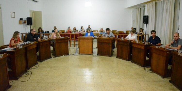 HCD: Informe asamblea y Sesión Extraordinaria 28-12-23