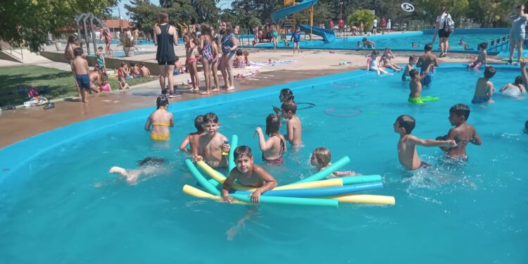 Marcela Giménez: “La matrícula de las Escuelas Abiertas de Verano se incrementó un 30%”